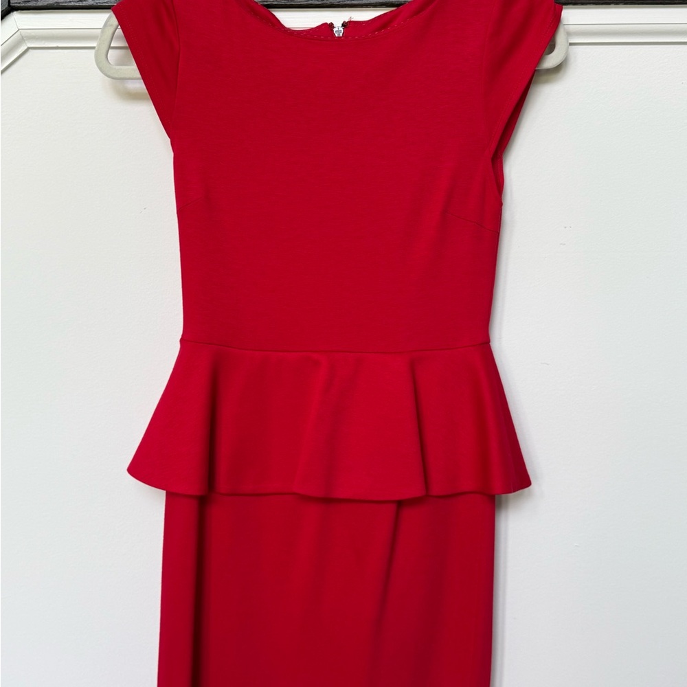 Alice + Olivia Elegant Red Peplum Dress